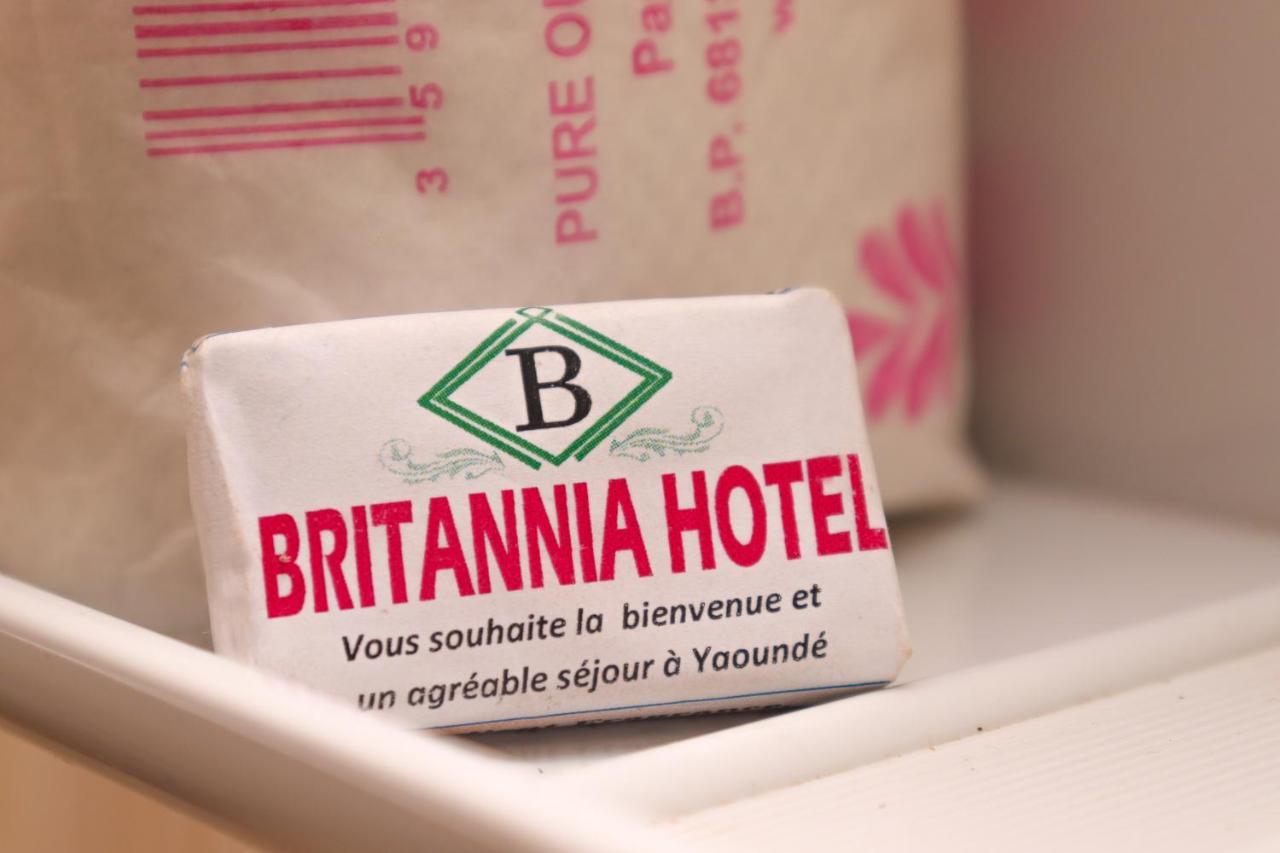 Britannia Hotel Cmr Яунде Екстер'єр фото